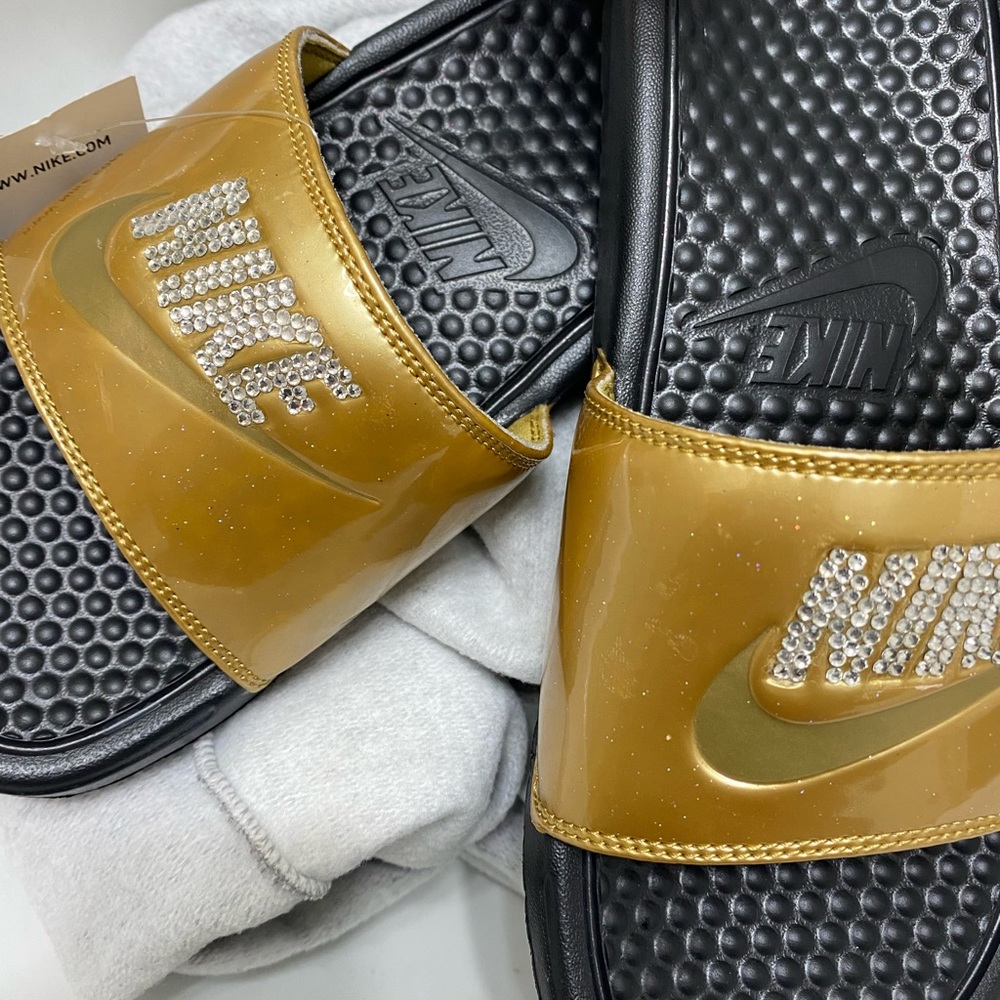 Nike slides